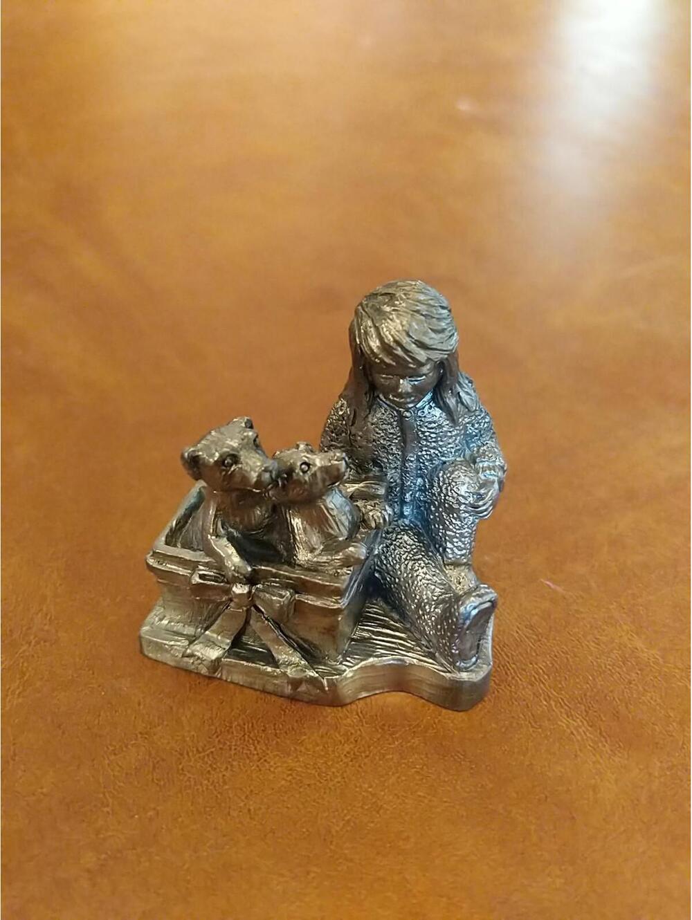 Ricker Pewter Girl w/Puppies Figure Vintage 1997 #4299